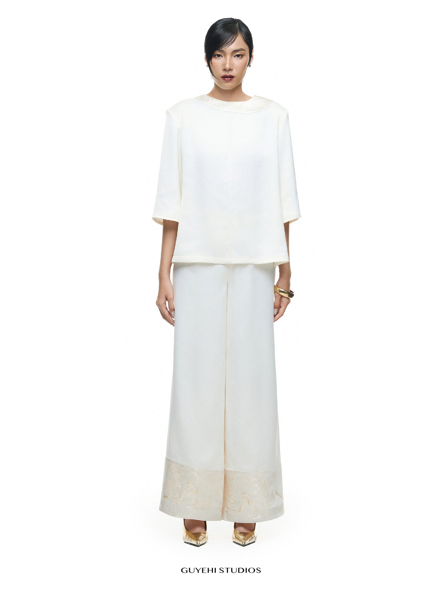 NAO IVORY EMBROIDERED COLLAR LONG SLEEVE TOP