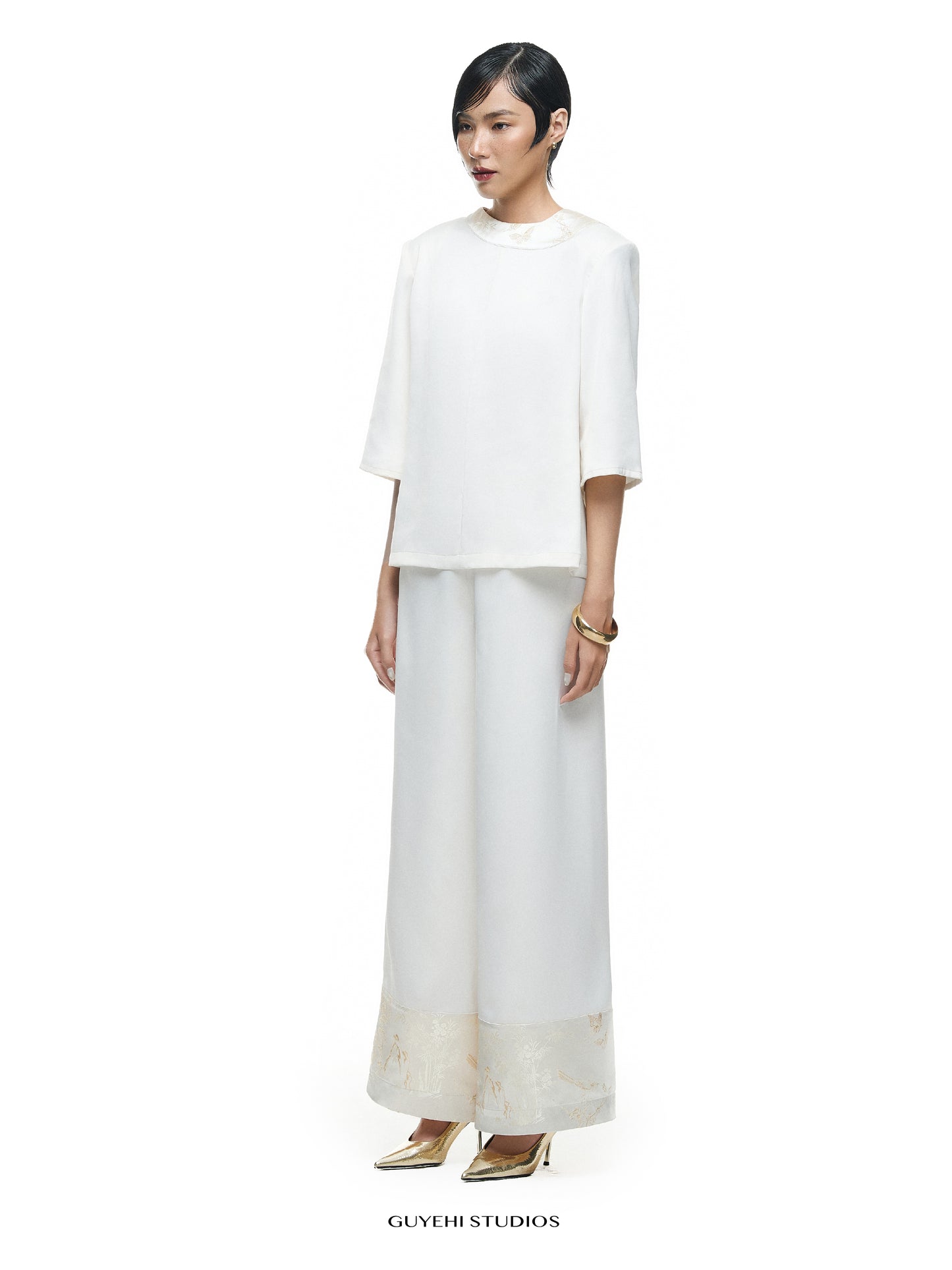 NAO IVORY EMBROIDERED COLLAR LONG SLEEVE TOP
