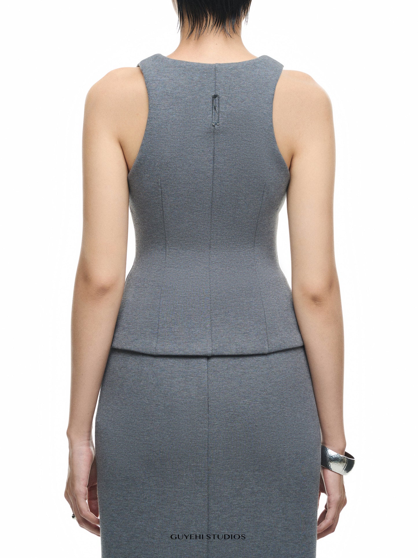 RIN GREY SCULPTED U-NECK TOP