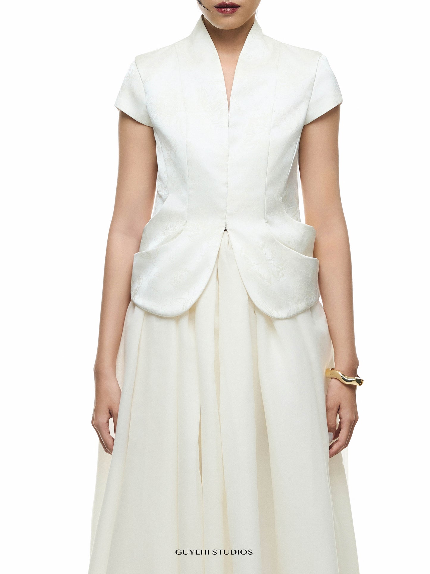 KAMI STRUCTURED TOP