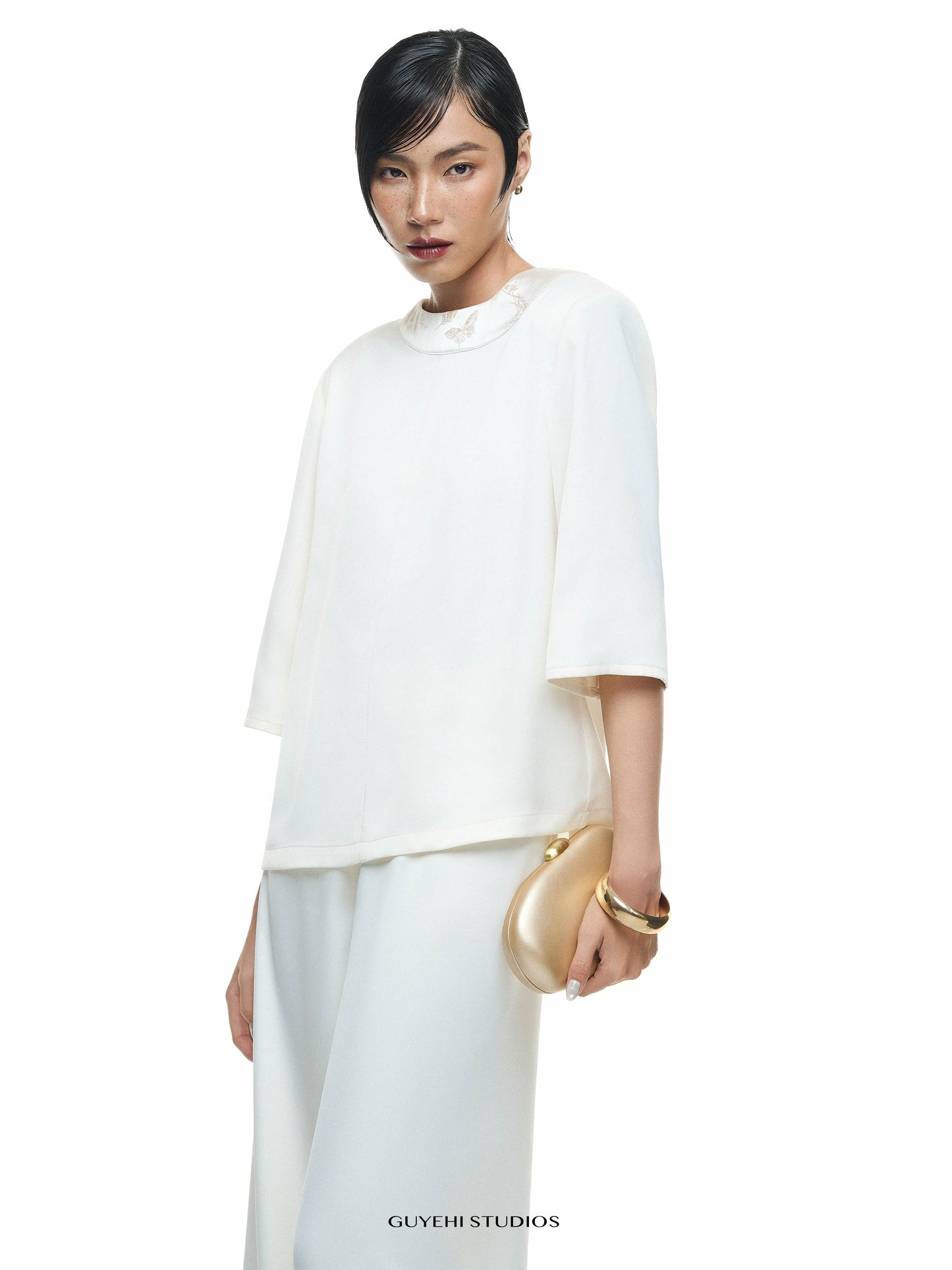 NAO IVORY EMBROIDERED COLLAR LONG SLEEVE TOP