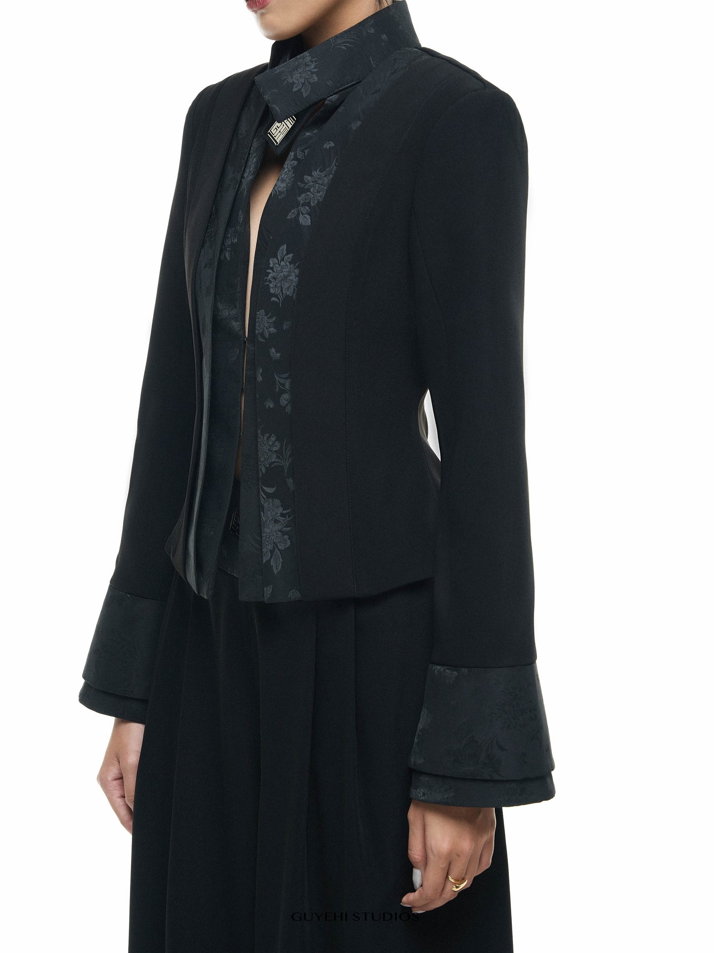 REI BLAZER