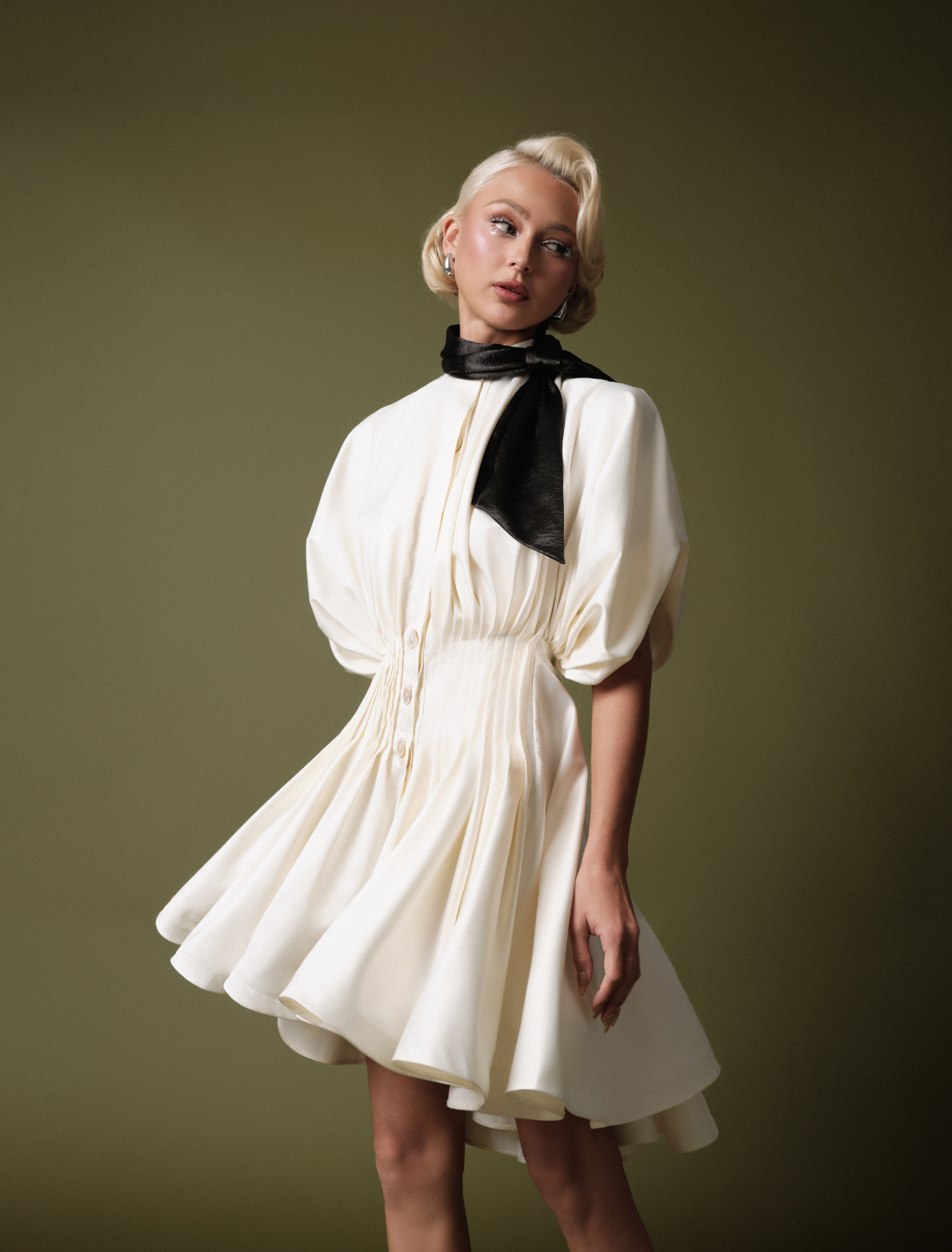 MELIS MINI DRESS - WITH BOW