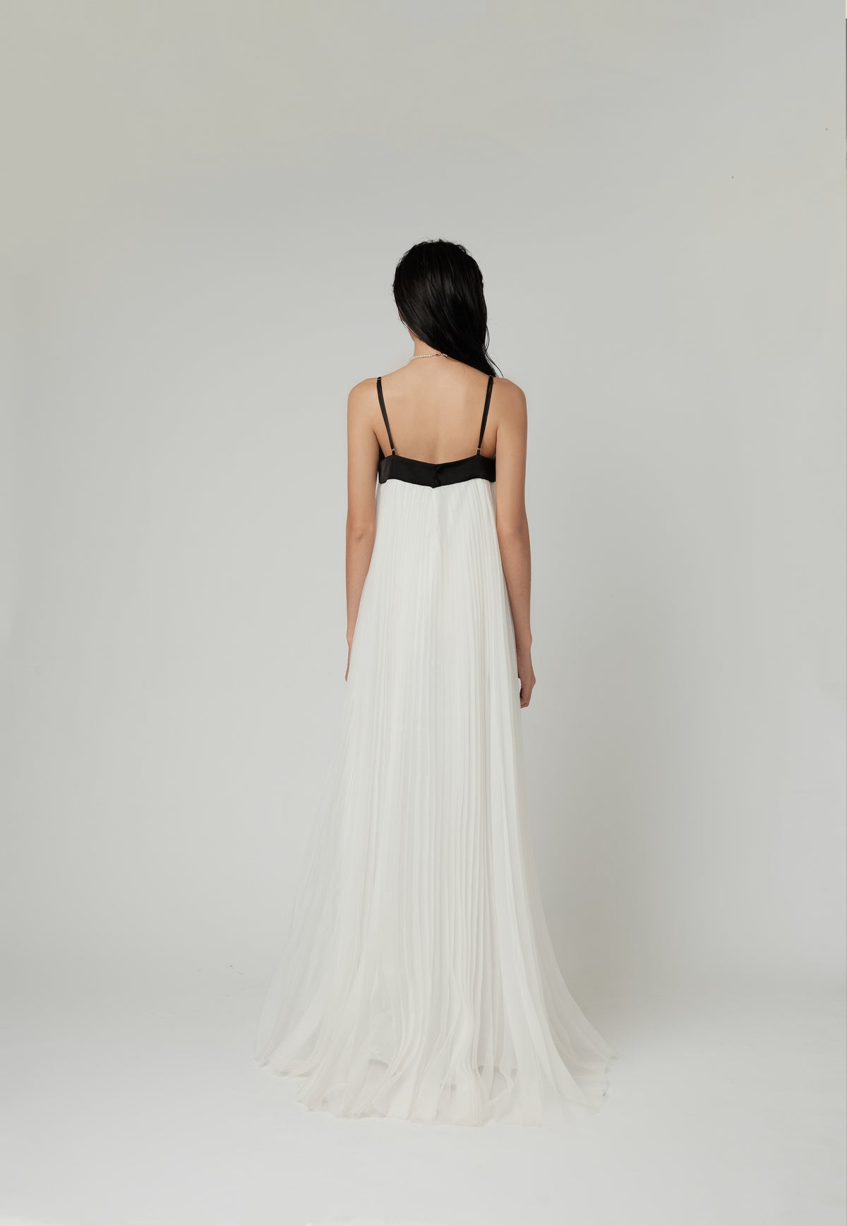 ĐẦM MAXI XẾP LY DOUX