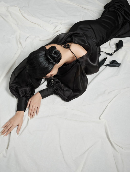 BELT THUY VU (styled with the DIEN VI SET)