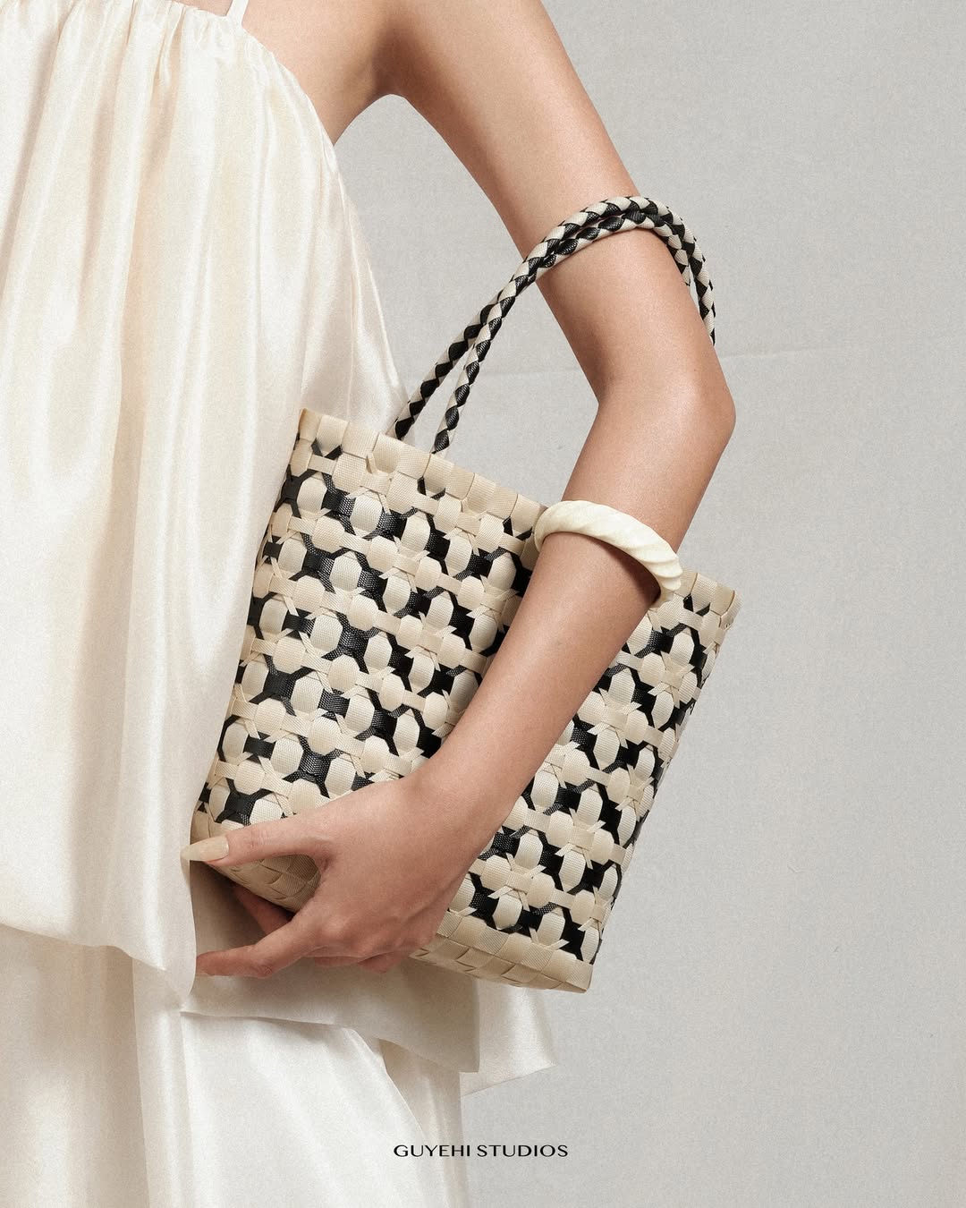 WOVEN BAG - TAM